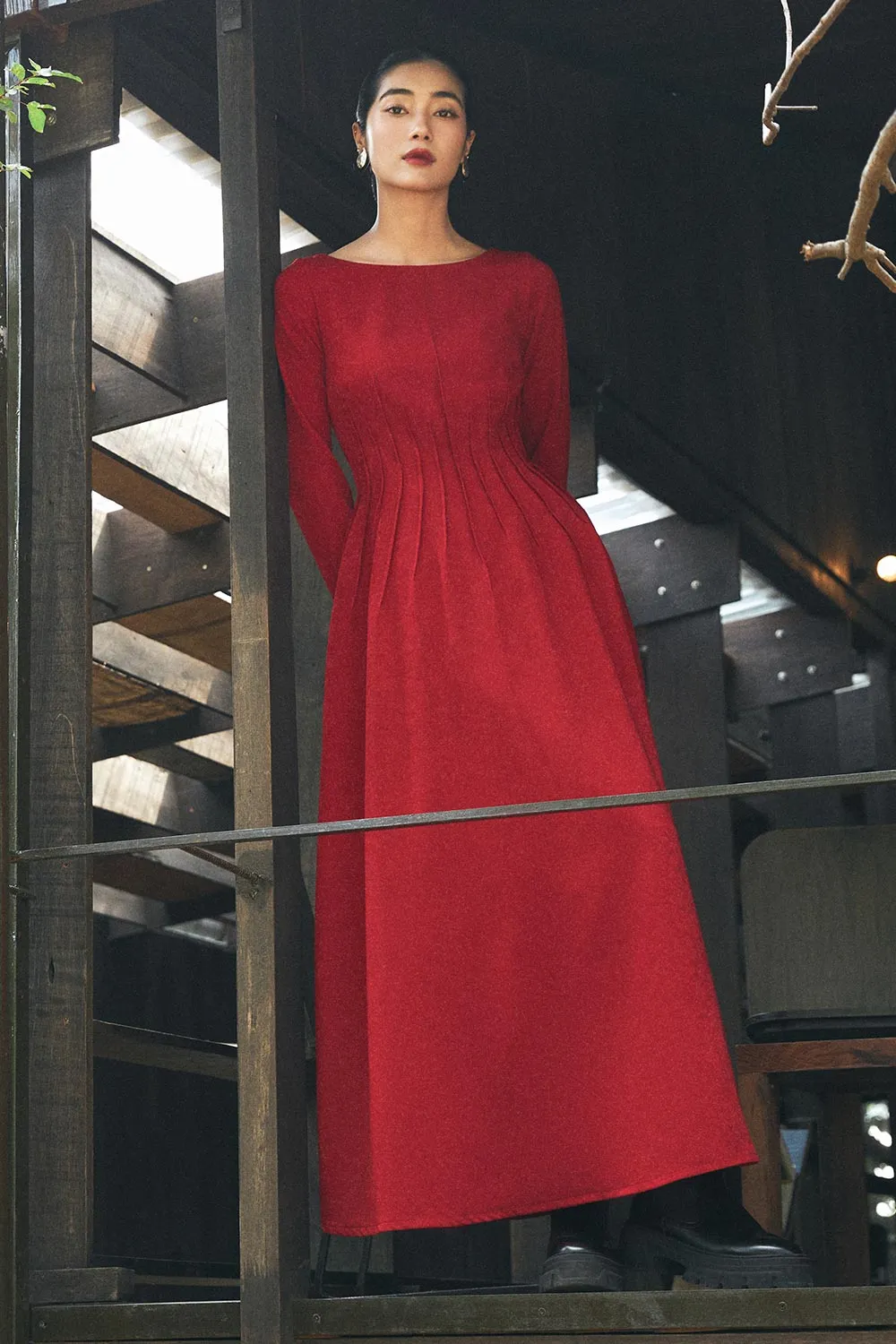 Kaliyah A-line Long Sleeved Spandex Velvet Midi Dress