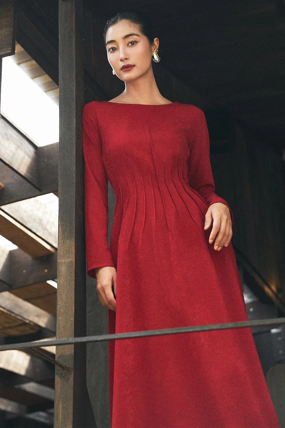Kaliyah A-line Long Sleeved Spandex Velvet Midi Dress
