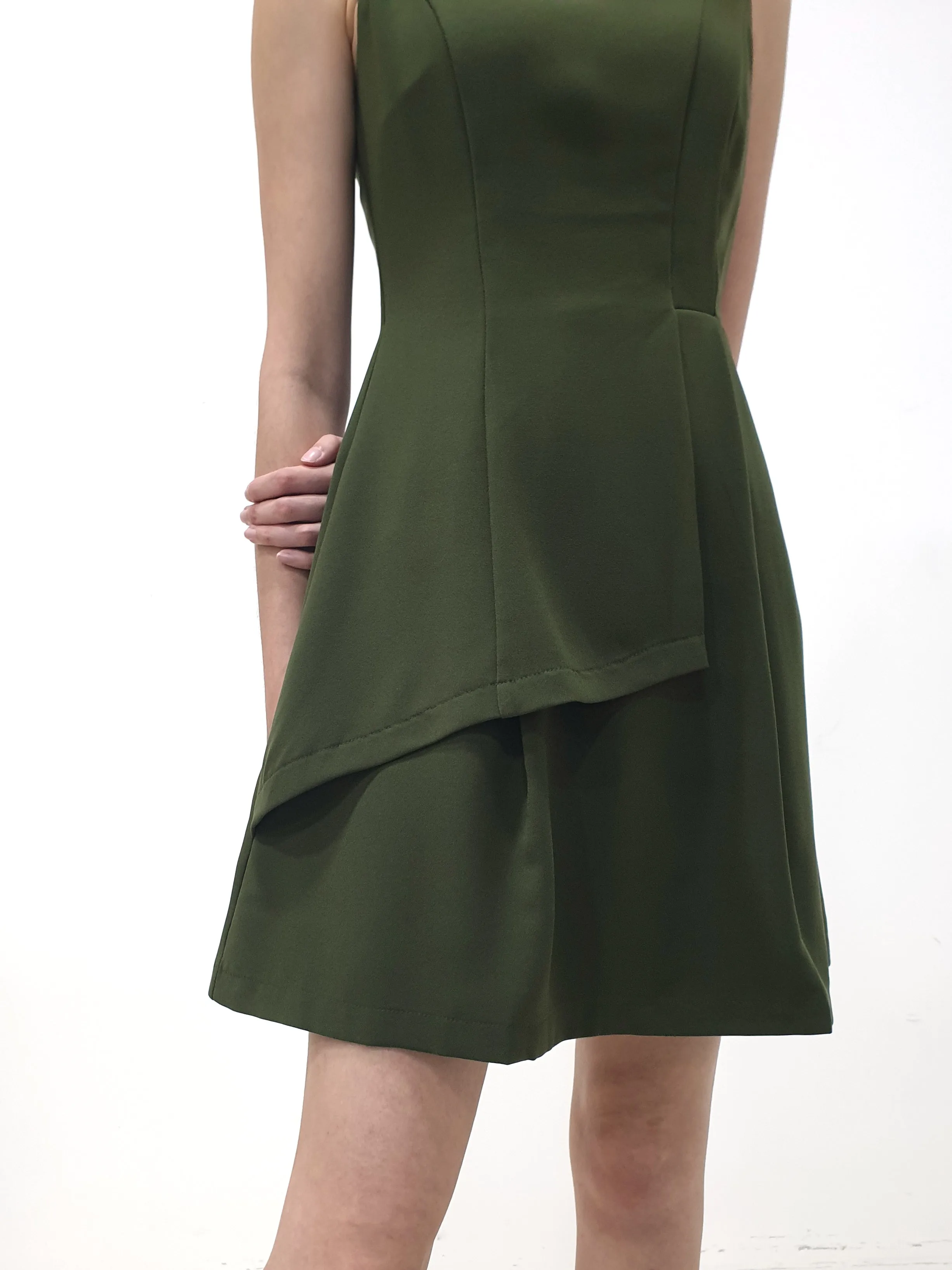 Side Flap Pleated Dress (Non-returnable)