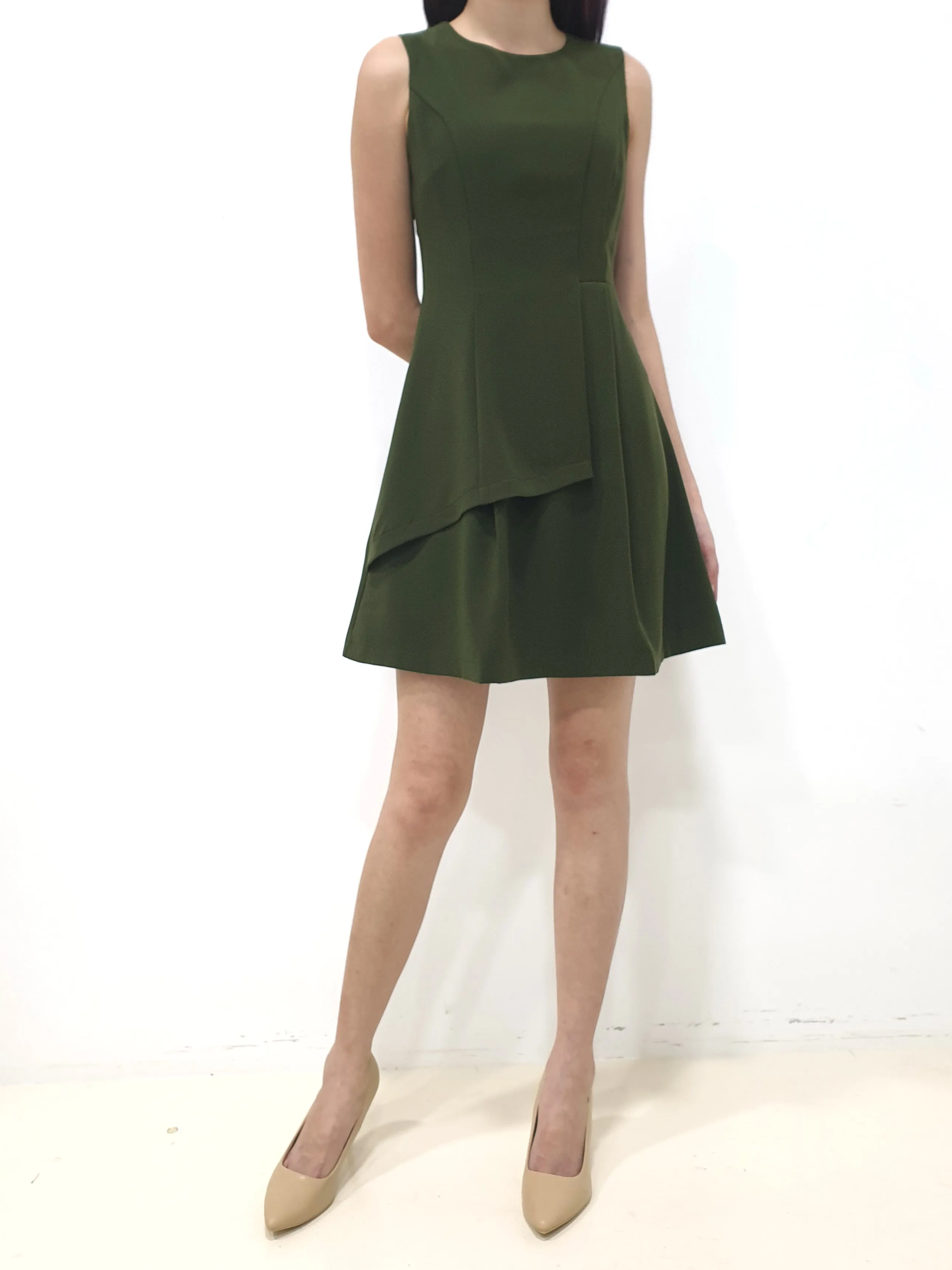 Side Flap Pleated Dress (Non-returnable)